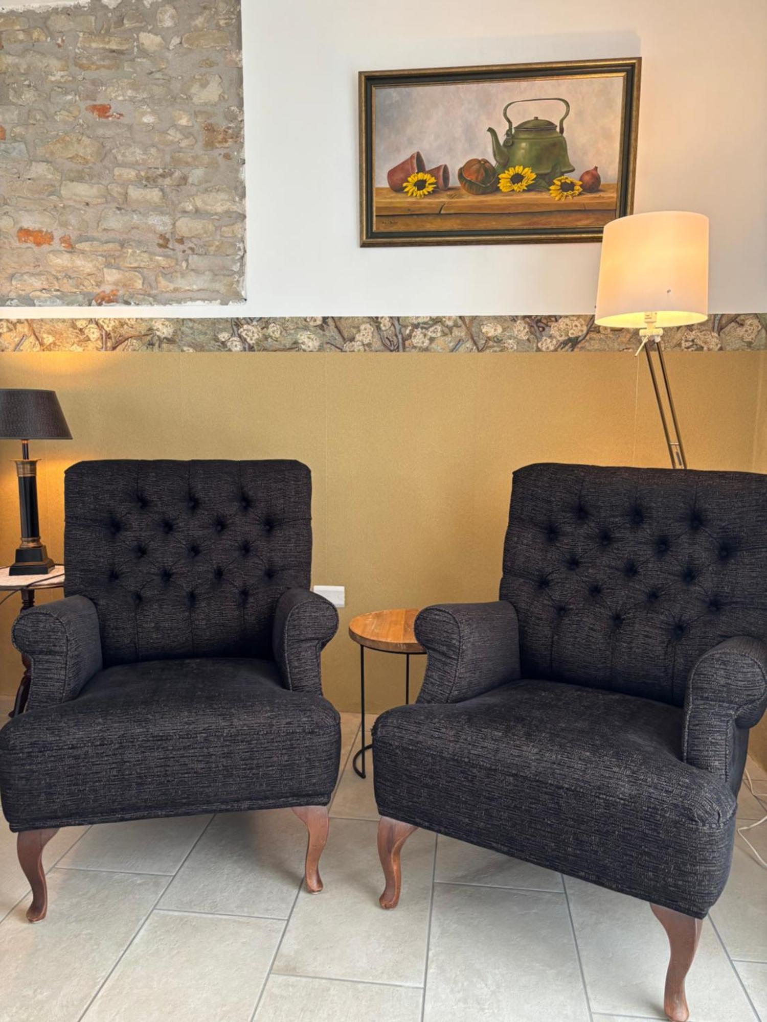 Bed and Breakfast La Luce Delle Colline à Serravalle delle Langhe Extérieur photo